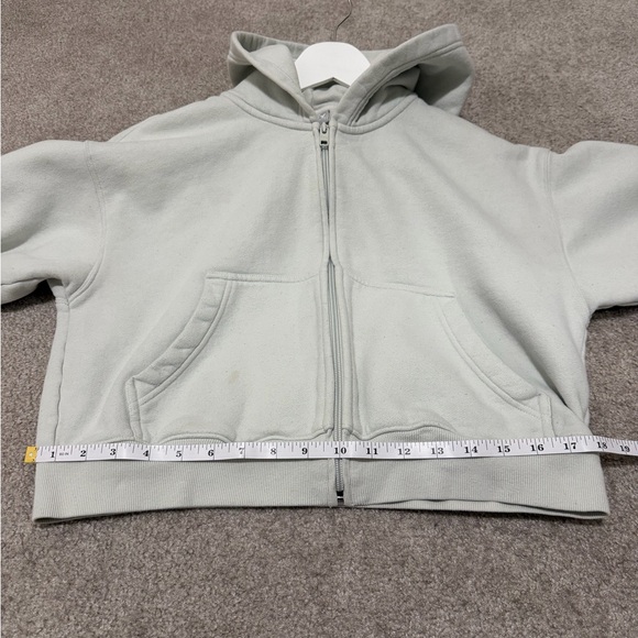 Aritzia TNA Cozy Cropped Zip-Up Hoodie Light Sage Green | Fleece - Picture 10 of 10